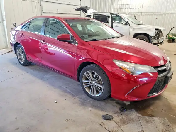 4T1BF1FK0GU518839 — 2016 Toyota Camry, фото 4 с аукциона Copart, Град