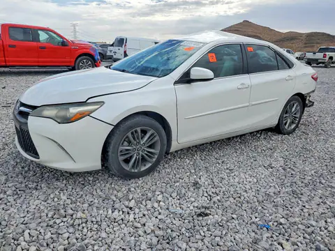 4T1BF1FK7HU437757 — 2017 Toyota Camry, Боковая часть (Side), фото до ремонта