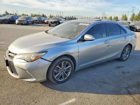 4T1BF1FK3HU441028 — 2017 Toyota Camry, Боковая часть (Side), фото до ремонта