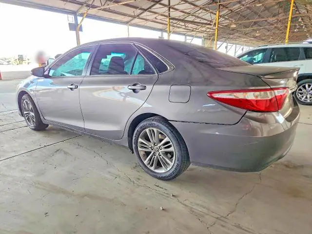 4T1BF1FK6HU751349 — 2017 Toyota Camry, фото 2 с аукциона Copart 14.10.2026, Боковая часть