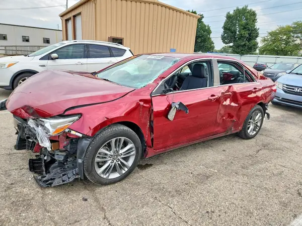 4T1BF1FK6HU747608 — 2017 Toyota Camry, Передняя часть (Front End), фото до ремонта