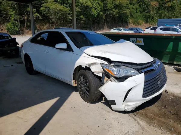 4T1BF1FK3HU279191 — 2017 Toyota Camry, фото 4 с аукциона Copart, Передняя часть