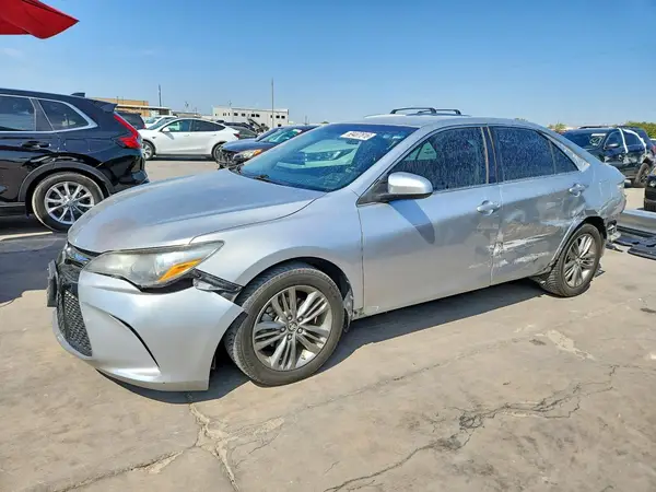 4T1BF1FK4HU656465 — 2017 Toyota Camry, Боковая часть (Side), фото до ремонта