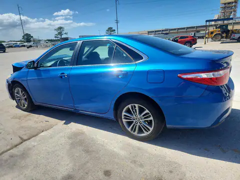 4T1BF1FKXHU734540 — 2017 Toyota Camry, фото 2 с аукциона Copart 30.09.2026, Передняя часть