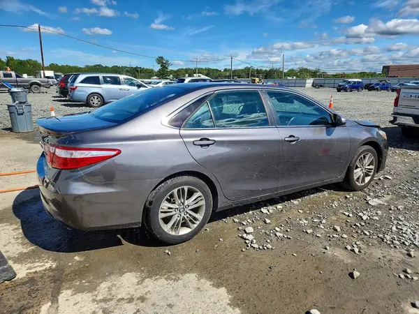 4T1BF1FK8HU298786 — 2017 Toyota Camry, фото 3 с аукциона Copart 12.10.2026, Передняя часть