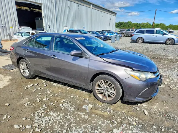 4T1BF1FK8HU298786 — 2017 Toyota Camry, фото 4 с аукциона Copart 12.10.2026, Передняя часть