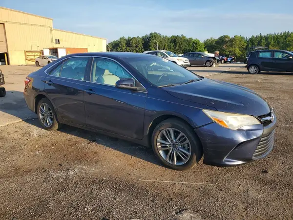 4T1BF1FK3HU797625 — 2017 Toyota Camry, фото 4 с аукциона Copart, Передняя часть