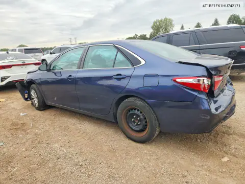 2017 Toyota Camry Le VIN 4T1BF1FK1HU742171 фото 2