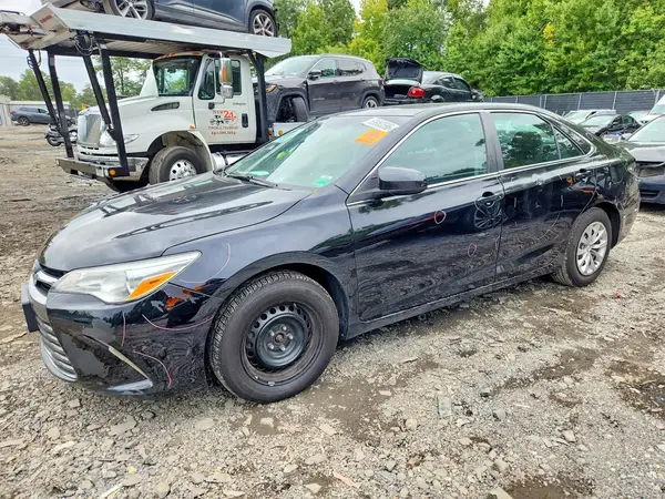 4T1BF1FK4HU635437 — 2017 Toyota Camry, Боковая часть (Side), фото до ремонта
