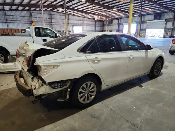 2017 TOYOTA CAMRY VIN 4T1BF1FK8HU715176 фото 3