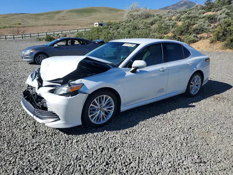 4T1B11HKXJU645634 — 2018 Toyota Camry, Передняя часть (Front End), фото до ремонта