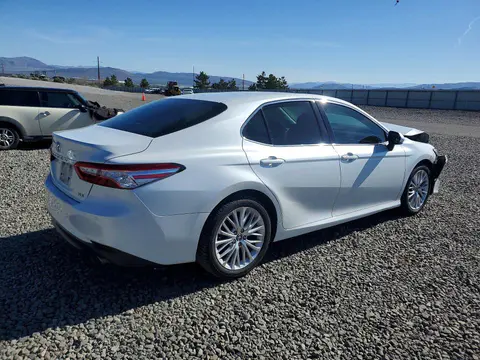2018 Toyota Camry VIN 4T1B11HKXJU645634 фото 3
