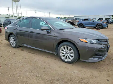 4T1B11HK0JU091911 — 2018 Toyota Camry, фото 4 с аукциона Copart 30.09.2026, Град