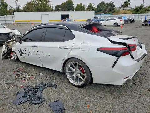 2018 Toyota Camry VIN 4T1BZ1HKXJU019770 фото 2
