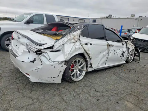 2018 Toyota Camry VIN 4T1BZ1HKXJU019770 фото 3