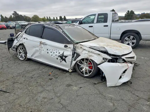 2018 Toyota Camry VIN 4T1BZ1HKXJU019770 фото 4