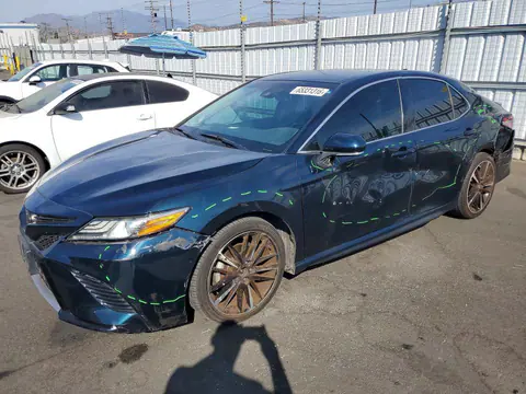 2018 Toyota Camry VIN 4T1B61HK6JU591573 фото 1