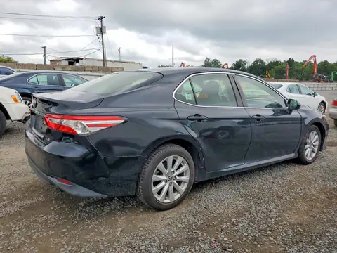 2018 TOYOTA CAMRY VIN JTNB11HK7J3013082 фото 3