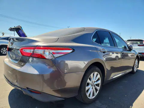 2018 Toyota Camry VIN 4T1B11HK5JU526325 фото 3