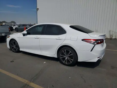 2018 Toyota Camry VIN 4T1B11HK8JU610624 фото 2
