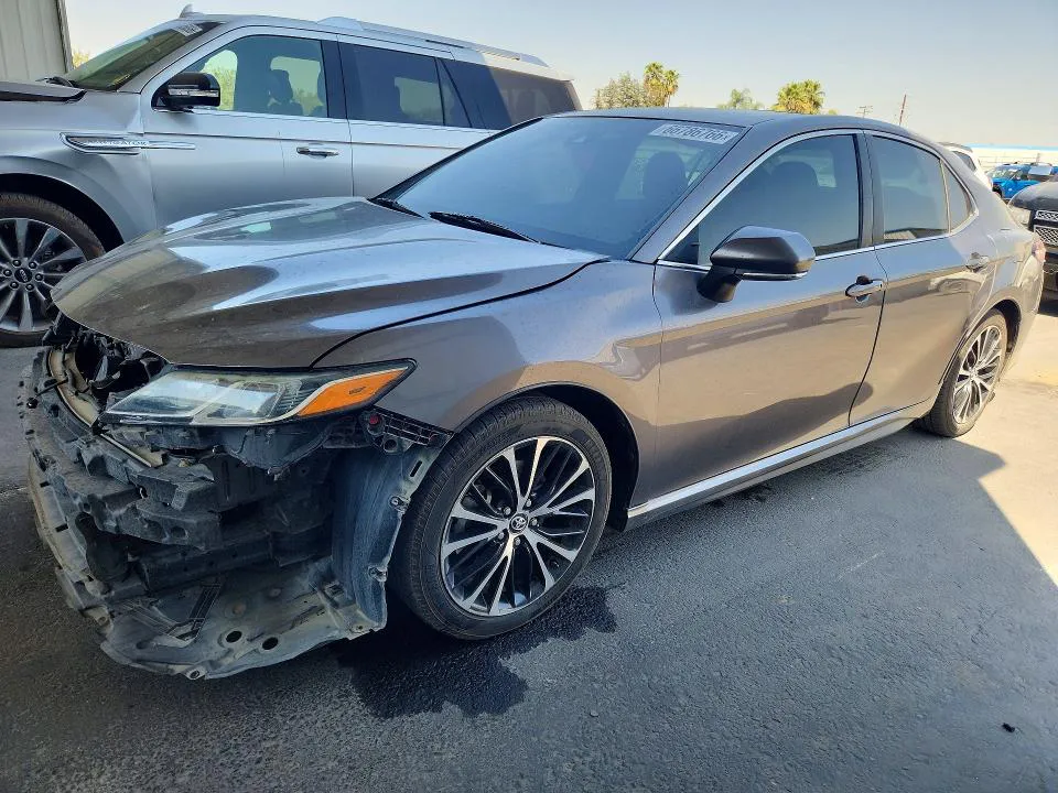 2018 Toyota Camry VIN 4T1B11HK2JU020970 фото 1