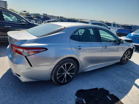 2018 TOYOTA CAMRY VIN 4T1B11HK5JU149625 фото 3