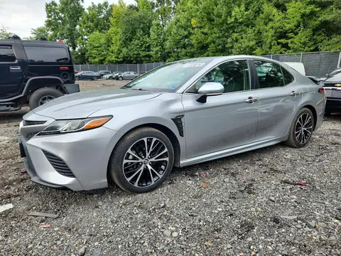 4T1B11HK3JU035722 — 2018 Toyota Camry, Задняя часть (Rear End), фото до ремонта