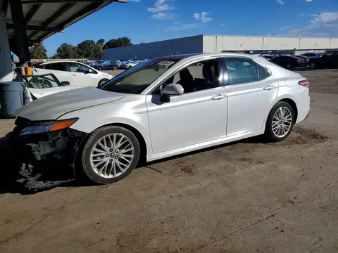 4T1BZ1HK4JU006903 — 2018 Toyota Camry, Передняя часть (Front End), фото до ремонта