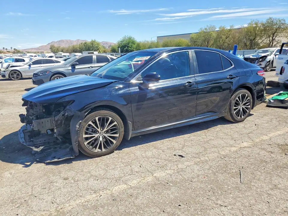 2018 Toyota Camry VIN 4T1B11HK8JU599429 фото 1
