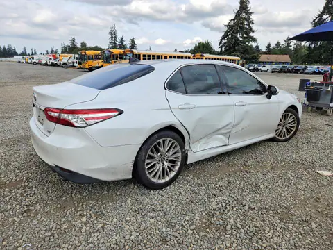 2018 Toyota Camry VIN 4T1B11HK8JU057814 фото 3