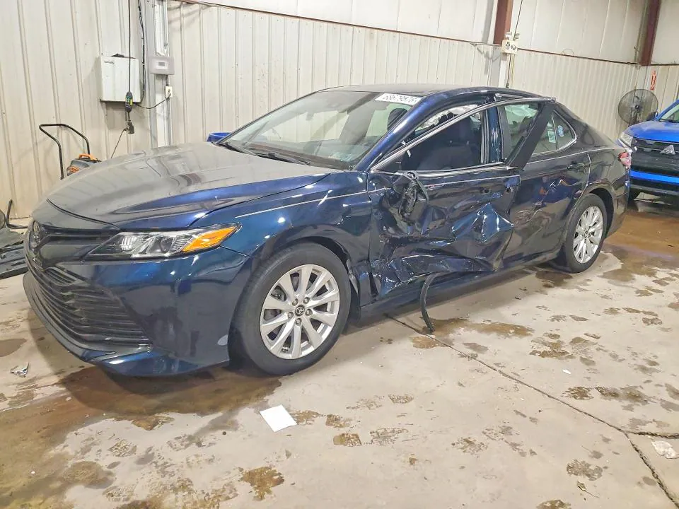 2018 TOYOTA CAMRY VIN 4T1B11HK2JU607203 фото 1