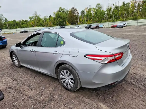 4T1B31HK7JU001258 — 2018 Toyota Camry, фото 2 с аукциона Copart 28.09.2026, Передняя часть