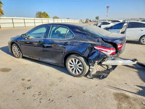 2018 Toyota Camry VIN 4T1B11HK0JU618135 фото 2