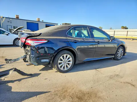 2018 Toyota Camry VIN 4T1B11HK0JU618135 фото 3