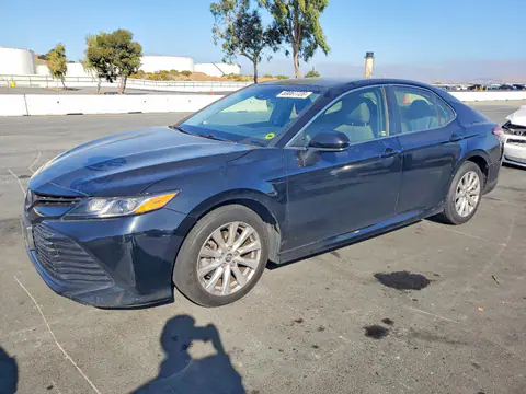 2018 Toyota Camry VIN JTNB11HK3J3058424 фото 1
