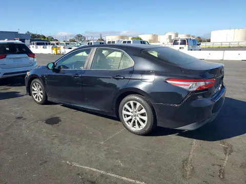 2018 Toyota Camry VIN JTNB11HK3J3058424 фото 2