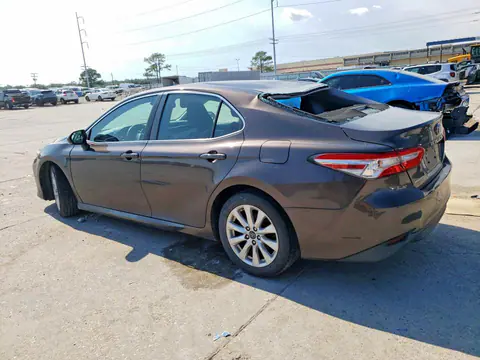 2018 Toyota Camry VIN 4T1B11HK8JU550456 фото 2