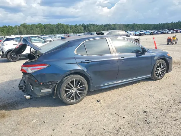 4T1B11HK5JU518130 — 2018 Toyota Camry, фото 3 с аукциона Copart 14.10.2026, Задняя часть