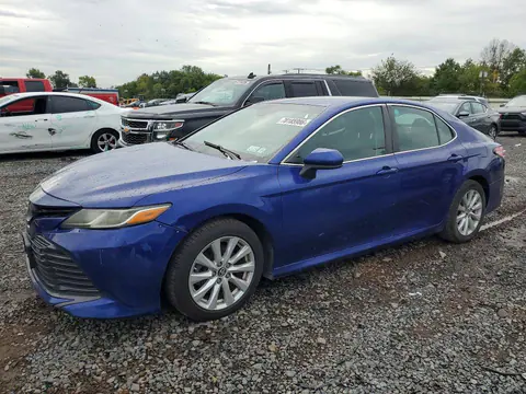 4T1B11HK5JU575461 — 2018 Toyota Camry, Задняя часть (Rear End), фото до ремонта