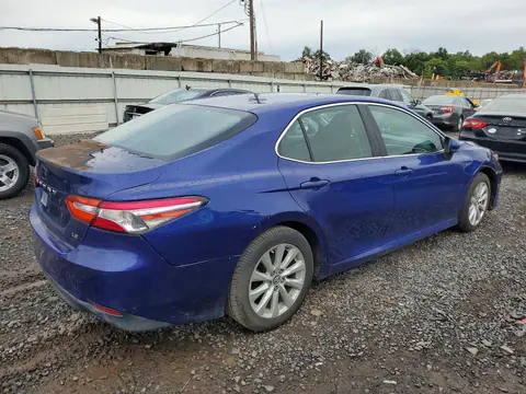 2018 TOYOTA CAMRY VIN 4T1B11HK5JU575461 фото 3