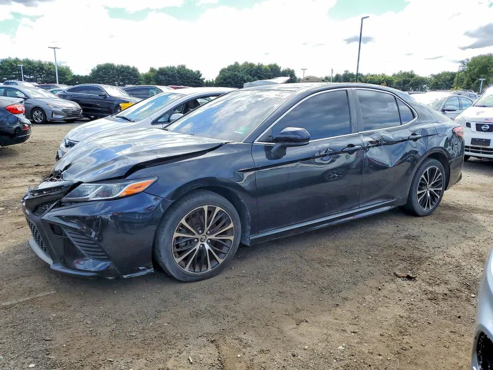 2018 Toyota Camry VIN JTNB11HK2J3004130 фото 1