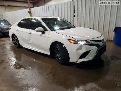 JTNB11HK2J3019064 — 2018 Toyota Camry, фото 4 с аукциона Copart, Сторона