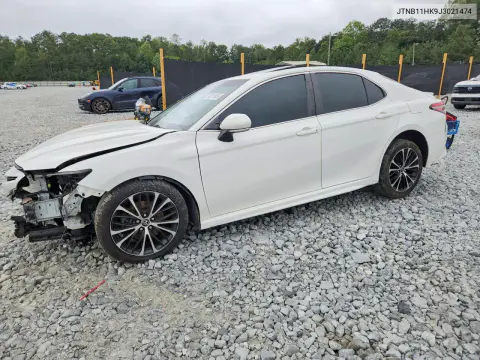 JTNB11HK9J3021474 — 2018 Toyota Camry, Передняя часть, фото до ремонта