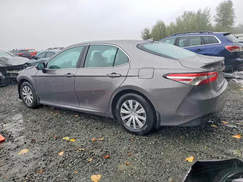 2018 Toyota Camry VIN 4T1B31HK9JU506203 фото 2