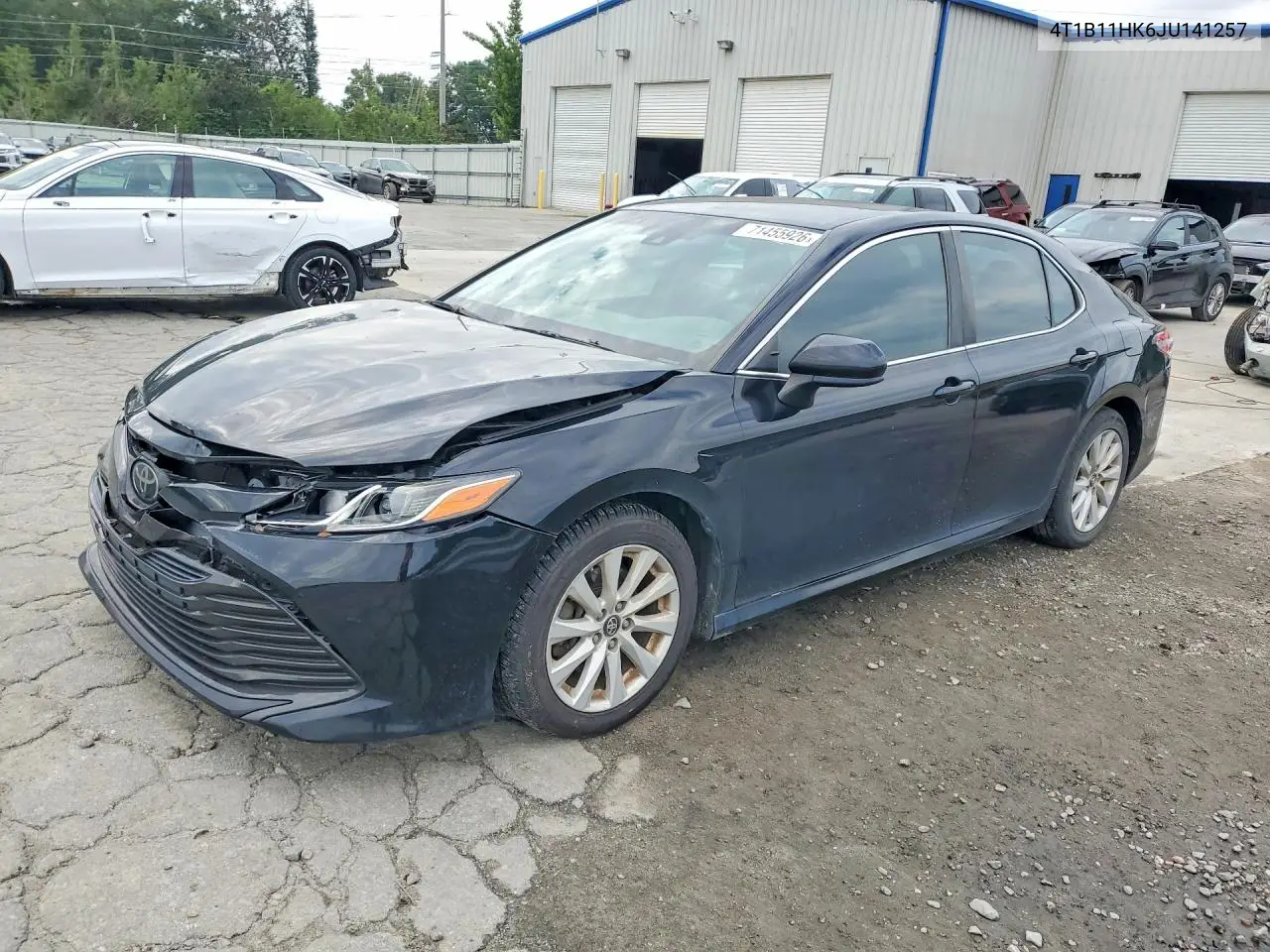 2018 Toyota Camry Le VIN 4T1B11HK6JU141257 фото 1
