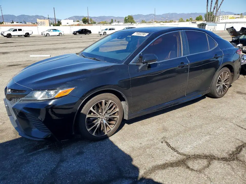 JTNB11HK4J3025321 Toyota Camry 2018 — повреждение Боковая часть, фото до ремонта
