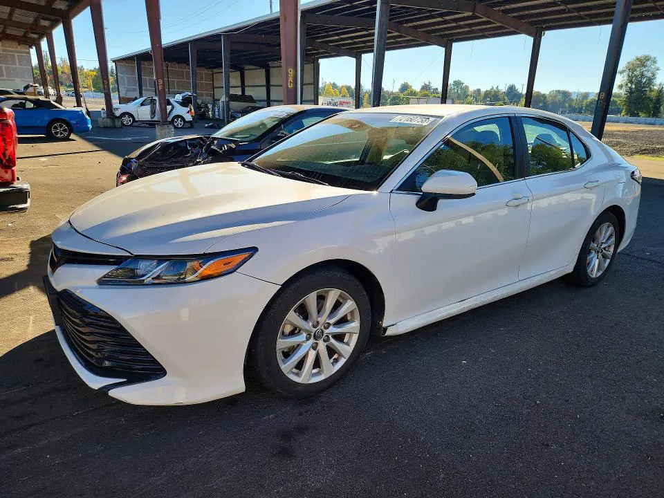 2018 TOYOTA CAMRY VIN 4T1B11HK2JU062636 фото 1