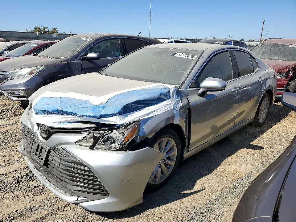 2018 TOYOTA CAMRY VIN 4T1B11HK4JU101677 фото 1