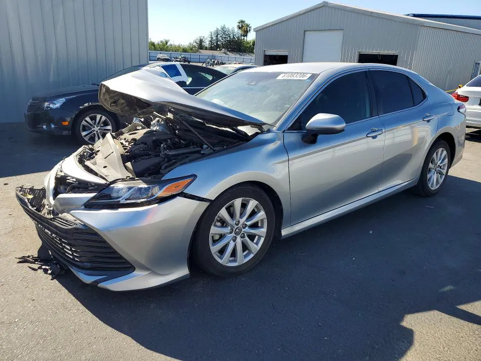 2019 Toyota Camry VIN 4T1B11HK0KU800886 фото 1
