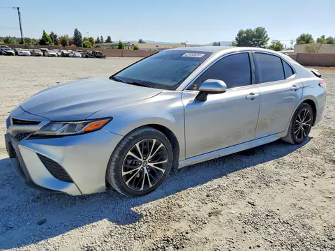 4T1B11HK8KU164413 — 2019 Toyota Camry, Задняя часть (Rear End), фото до ремонта